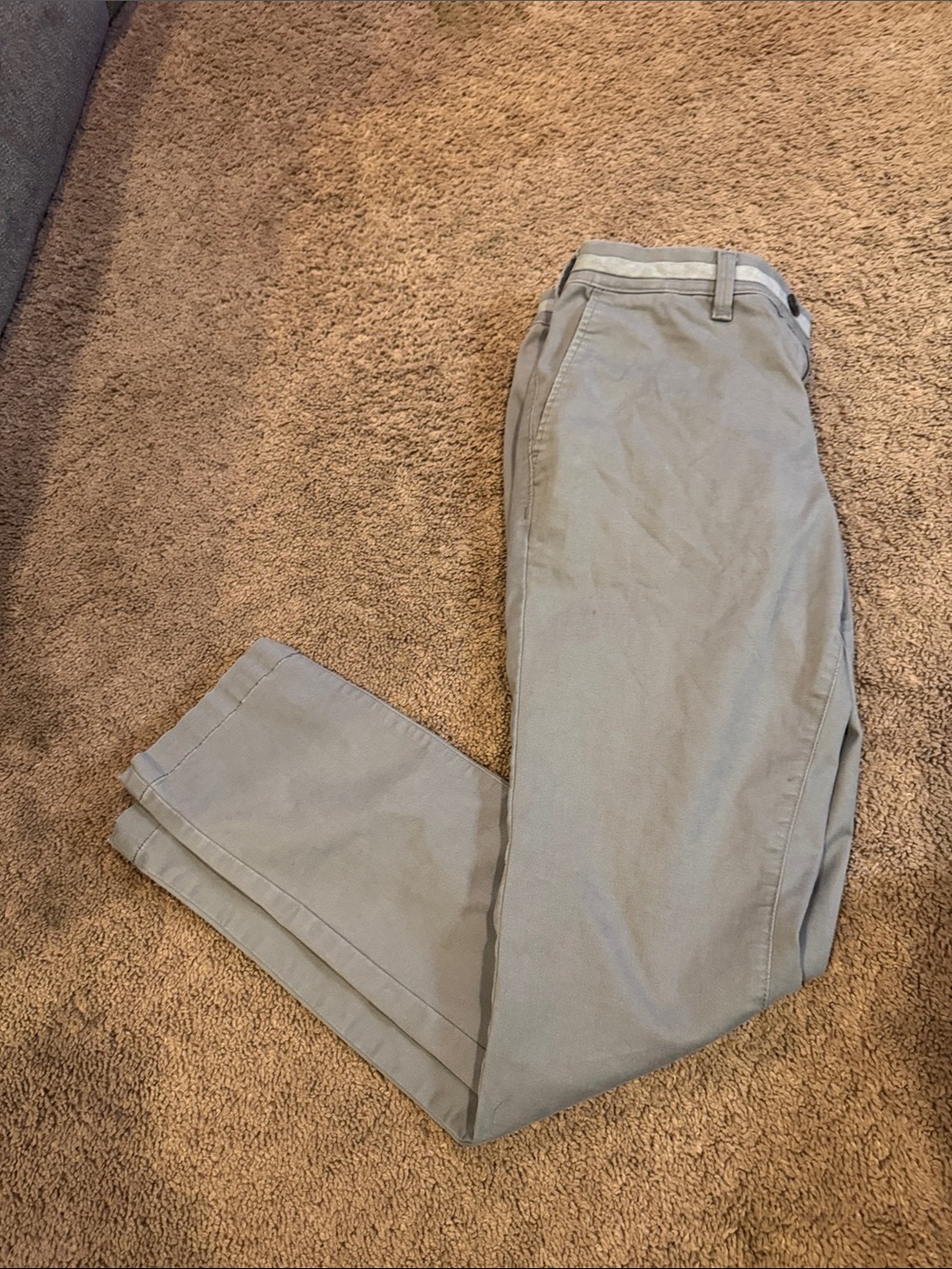 Express Men's Chinos in Light Gray